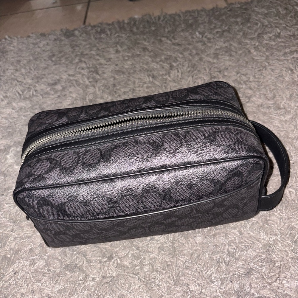 Coach Large Toiletry Kit with Patches – Charcoal Multi - Picture 3 of 8